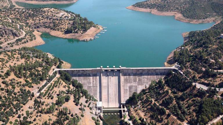La Diputación defiende que El Condado tiene “el agua garantizada” tras unas “obras históricas”