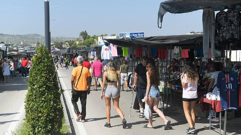 Jueves Santo sin Mercadillo, que vuelve el 13 de abril al Ferial de La Vestida