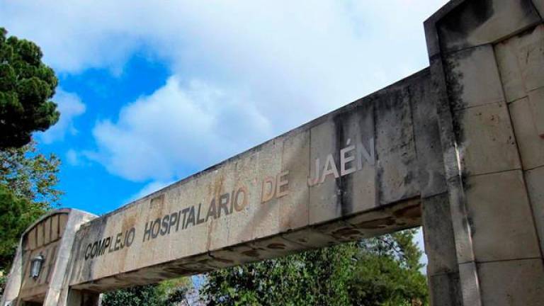 Casi 140 profesionales del hospital de Jaén certifican la calidad de su prestación sanitaria