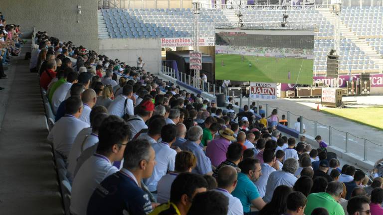 El Real Jaén pierde ante el Racing de Ferrol tras encajar un gol en los últimos segundos