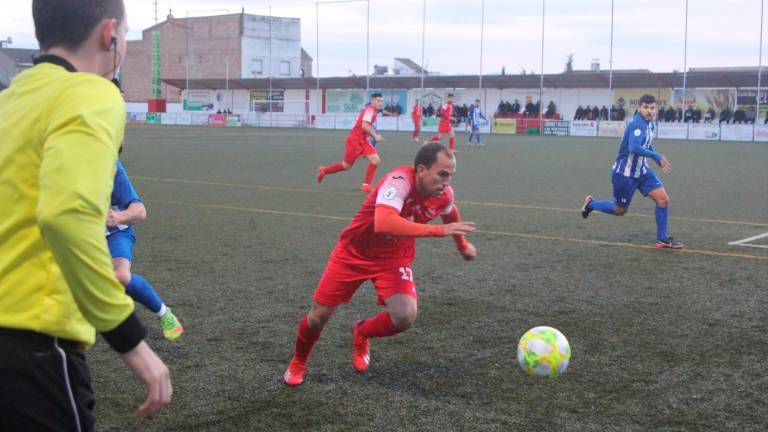 Sergy guía al Torreperogil en casa