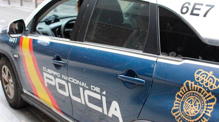 <i>Coche de la Policía Nacional en una imagen de archivo.</i>