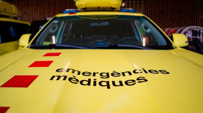 <i>Ambulancia del SEM. Archivo. / Europa Press.</i>
