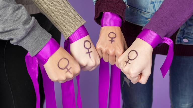 Más feminismo