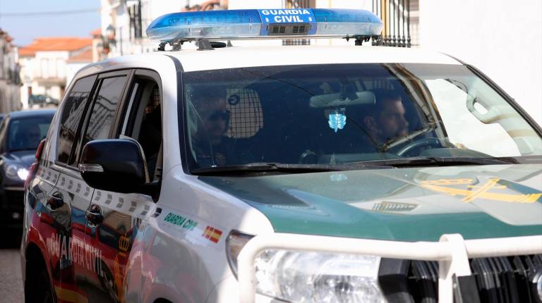 <i>Un coche de la Guardia Civil en una foto de archivo. / Jorge Armestar / Europa Press.</i>