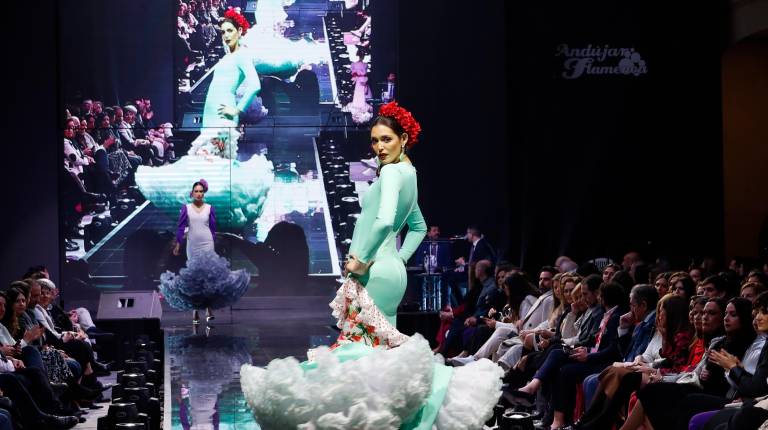 <i>Pasarela en la edición pasada de Andújar Flamenca. / Jason Moyano / Diario JAÉN.</i>