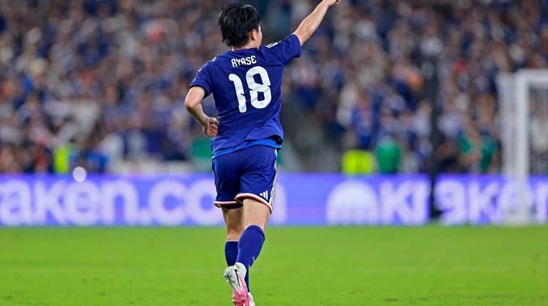 <i>Ayase Ueda celebra uno de los goles frente a Túnez. / Heuler Andrey / Contacto / Europa Press.</i>