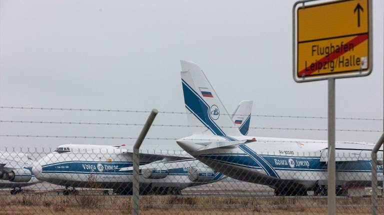 <i>Aviones en el aeropuerto de Leipzig. / Europa Press. </i>