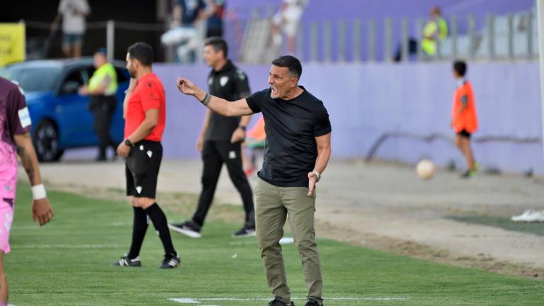 Manuel Chumilla deja el Real Jaén