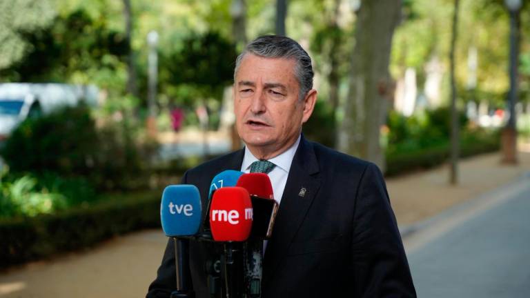 Antonio Sanz anuncia planes de acción para los cribados de cáncer de colon y cuello de útero