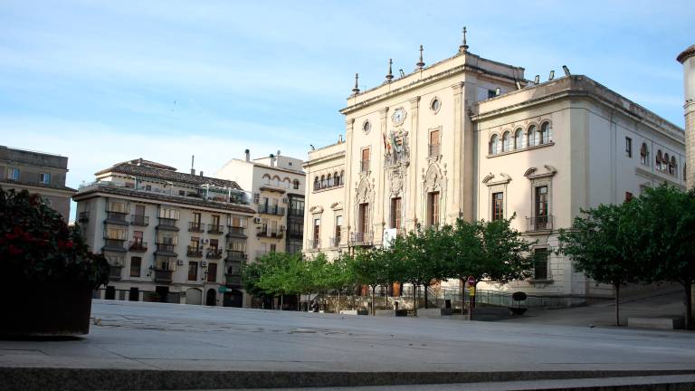 CSIF se muestra en contra de la externalización de los servicios de Jaén