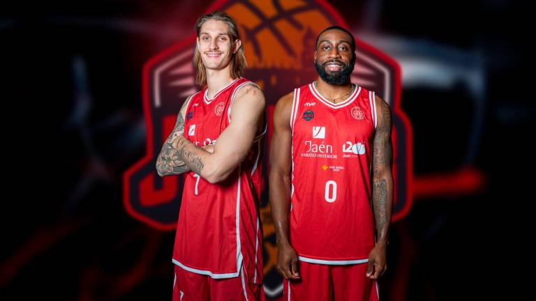 El Jaén CB mueve ficha en Navidad y se refuerza con Tikhonenko y Fields