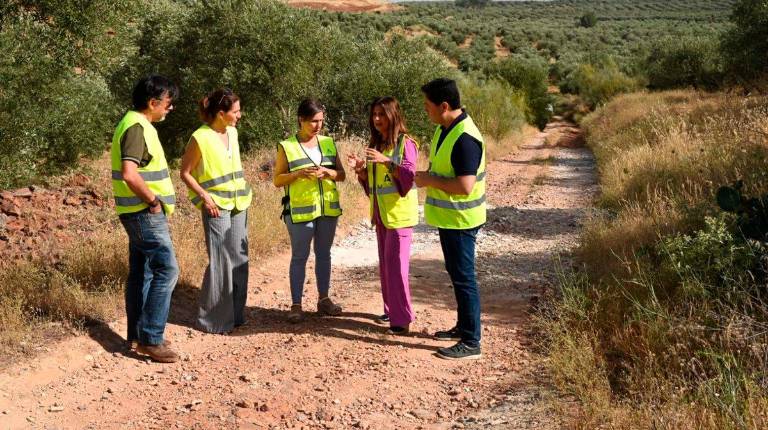 <i>Visita al camino de Masegosas. / Junta de Andalucía.</i>