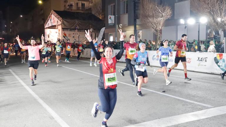 Reviva su llegada a la meta en la Carrera de San Antón 2026 con las mejores fotografías