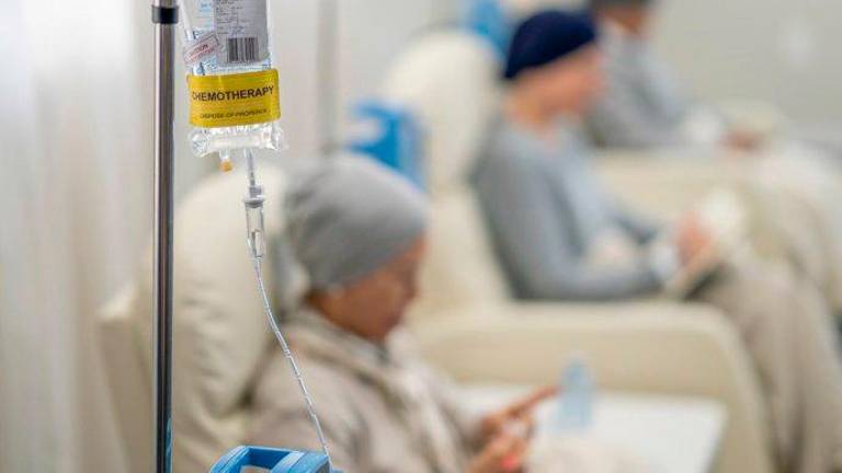 Un fármaco logra eliminar el cáncer en dos pacientes