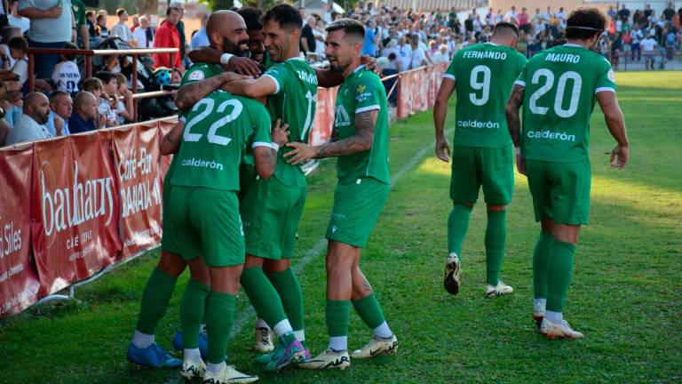 Con Óscar Lozano todo es más fácil para el Real Jaén, que gana su primer partido de Liga