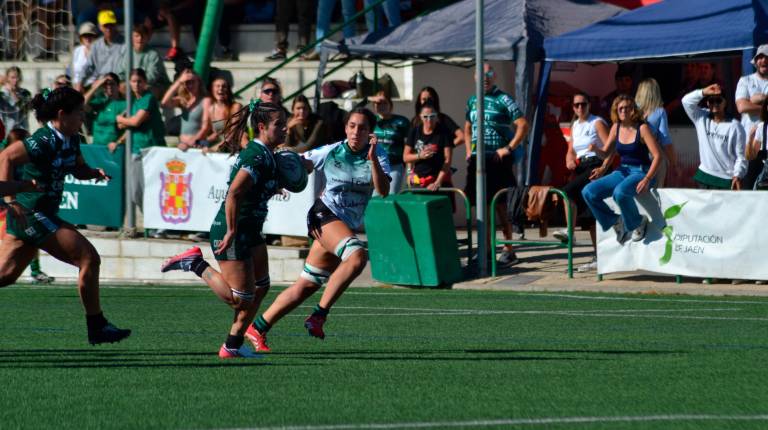 <i>Algunos momentos del partido. / Jaén Rugby Femenino.</i>