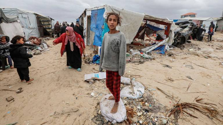 El frío añade un nuevo factor de mortalidad en Gaza que se ceba con los bebés