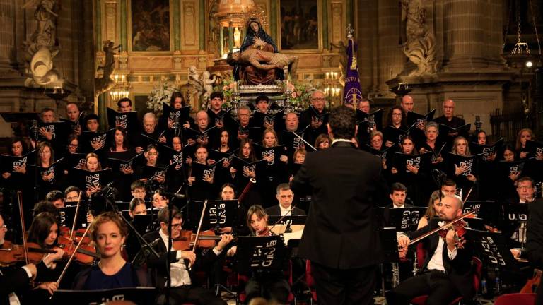 La Catedral de Jaén acogió el “Stabat Mater” de Haydn en una emotiva edición solidaria del concierto Primavera Sacra