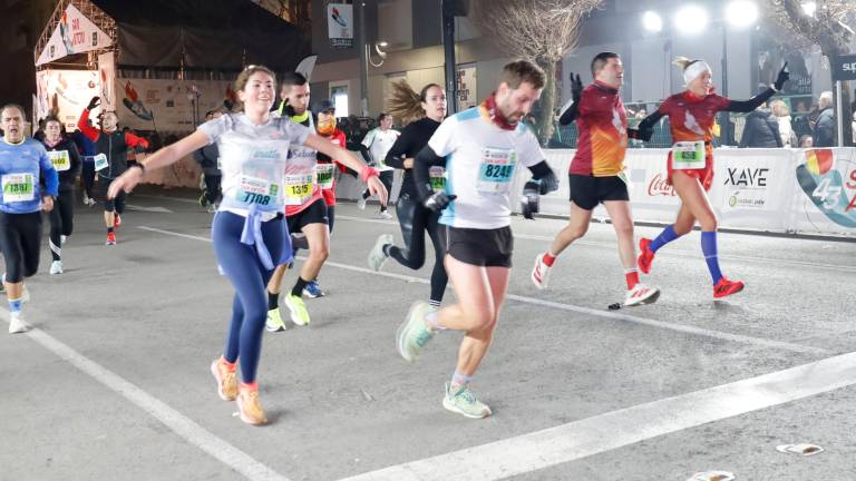 Reviva su llegada a la meta en la Carrera de San Antón 2026 con las mejores fotografías