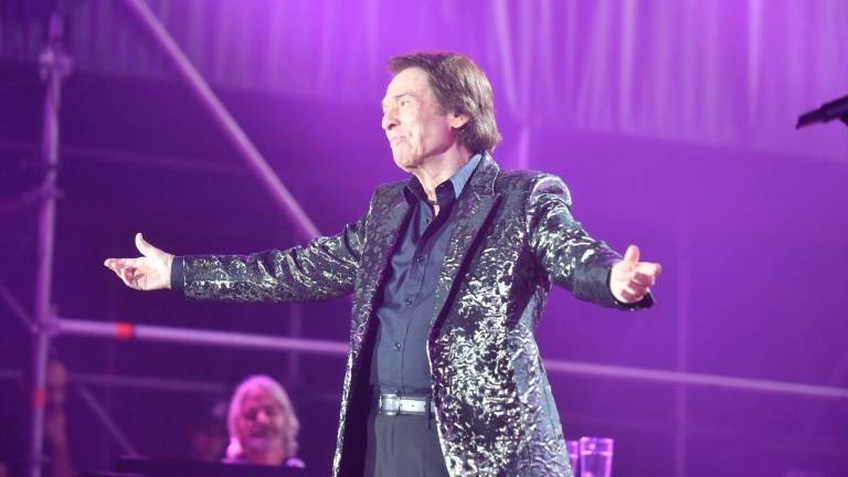 La gran noche de Raphael en Jaén con cerca de cinco mil espectadores