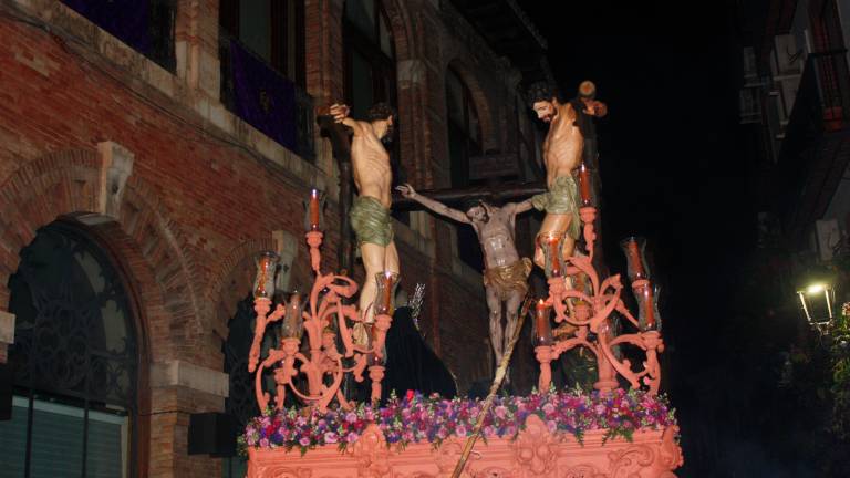 Calvario y dolor en una noche para el recuerdo en San Juan