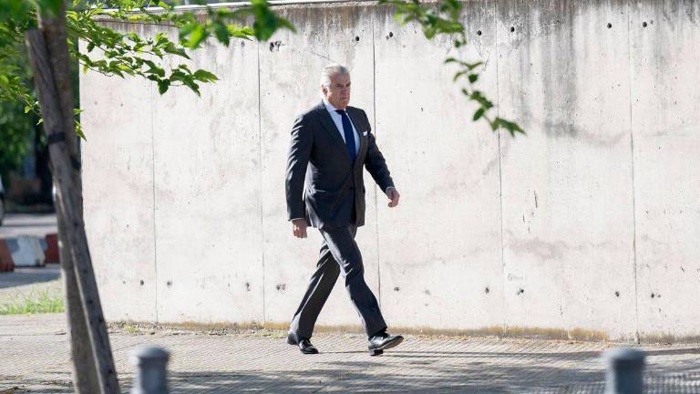 Bárcenas asegura que su chófer tenía “acceso permanente” a su teléfono: “Lo dejaba en el coche si iba a una reunión”
