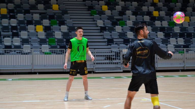 Nando Trindade inicia la cuenta atrás para reaparecer en 2026 con el Jaén Paraíso Interior FS