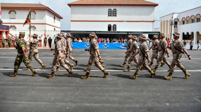 <i>Foto de archivo del contingente militar español de Ceuta, antes de partir hacia Irak. / Antonio Sempere / Europa Press.</i>