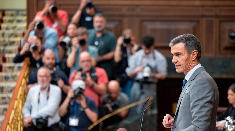 <i>El presidente del Gobierno, Pedro Sánchez, durante una sesión plenaria, en el Congreso de los Diputados, a 2 de octubre de 2026, en Madrid (España). / Jesús Hellín / Euiropa Press.</i>