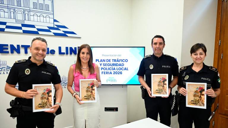 <i>Presentación del Plan de Tráfico, Movilidad y Seguridad con motivo de la Feria de San Agustín. / Ayuntamiento de Linares. </i>