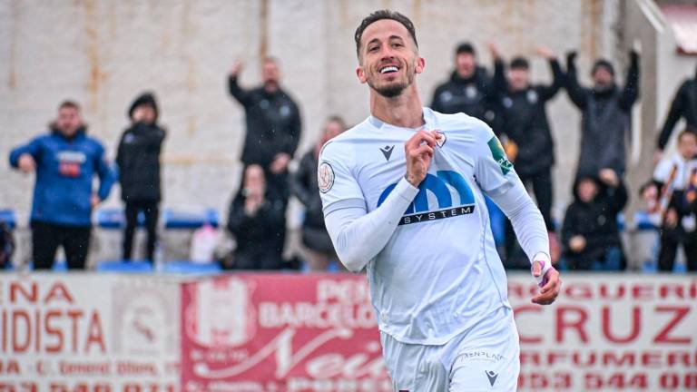 Cámara termina su etapa de blanco al rescindirle el Real Jaén el contrato