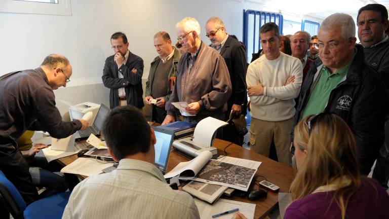 Tal día como hoy en 2010: Los vecinos recurren el deslinde de los ríos de Los Puentes