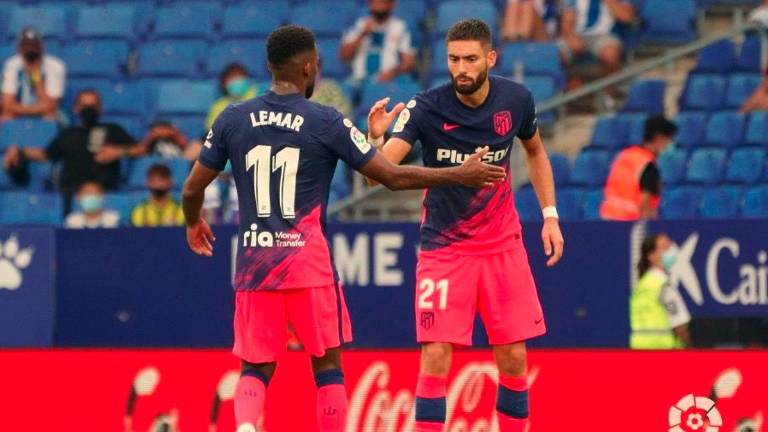 El Atlético remonta al Espanyol en el descuento y se pone líder