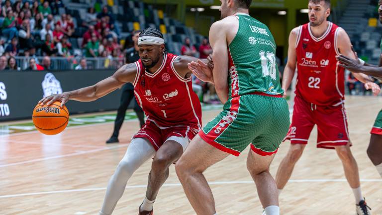 El Jaén CB da la cara, pero no puede con el potencial del Caja 87