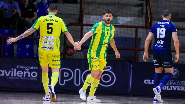 Jaén Paraíso Interior supera a un combativo Alzira (2-4)