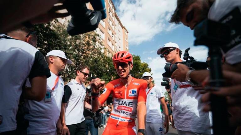 <i>El ciclista esloveno Tadej Pogacar (UAE Team Emirates-XRG). / Vuelta España / Europa Press</i>
