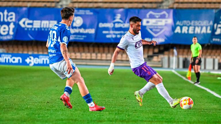 El Real Jaén marca en la recta final con un gol de Siverio tras una gran jugada colectiva