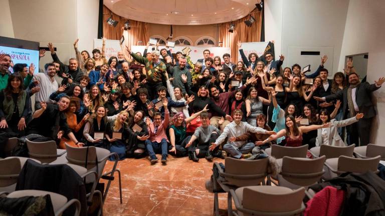 Mamadou Teatro, ganadora del mejor espacio lumínico en los X Premios Nacionales de Teatro Universitario