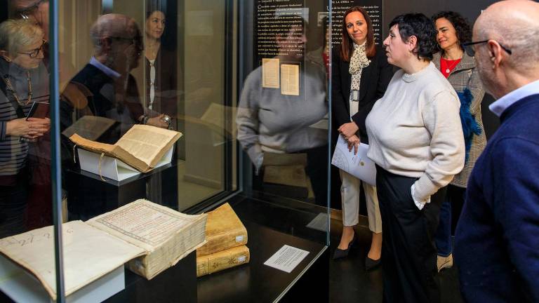 La Universidad de Jaén exhibe el histórico “Diccionario de autoridades”