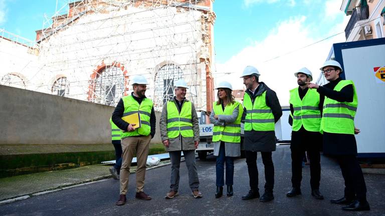 En marcha la primera fase para la rehabilitación del Mercado de Santiago de Linares