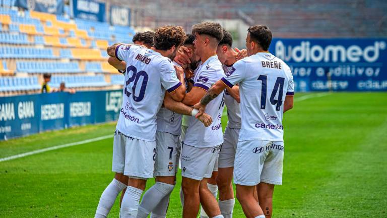 El Real Jaén asegurará el playoff con un empate, pero mira al tercer y al segundo puesto