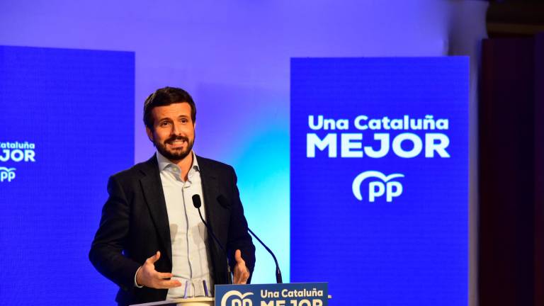 Casado acusa a Vox de dar carta blanca a Sánchez con los fondos europeos