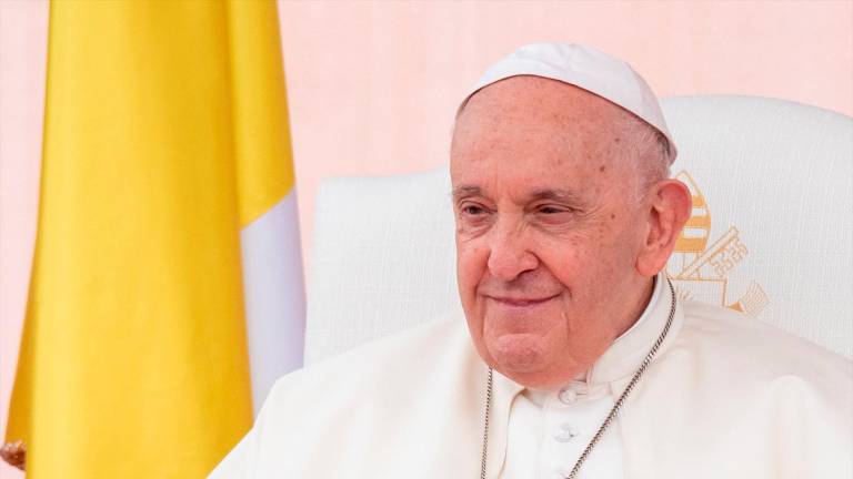 El Papa ha pasado la noche “tranquilamente”