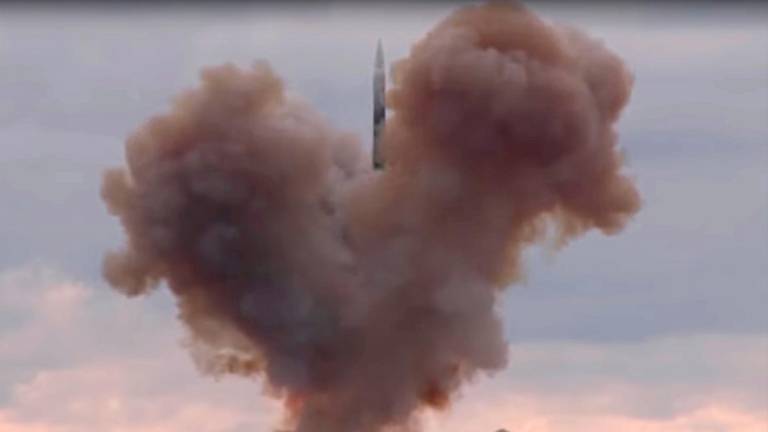 Rusia pone a prueba sus misiles hipersónicos Zircon en el Atlántico
