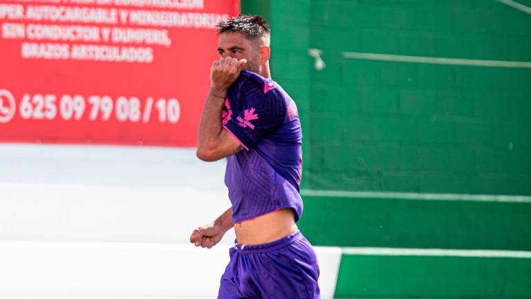 El Real Jaén se enfrenta hoy al Estepona y busca su tercera victoria consecutiva