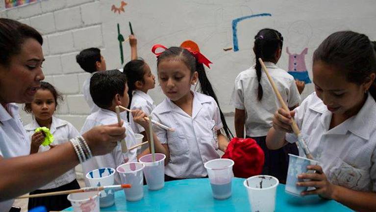 Casi 300 millones de niños sin escolarizar