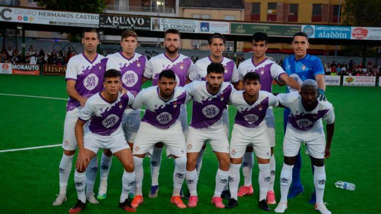 Un inoperante Real Jaén sigue último tras perder ante el Marbella (0-1)