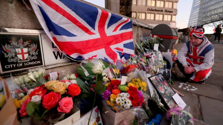Homenaje a las víctimas del ataque en el Puente de Londres