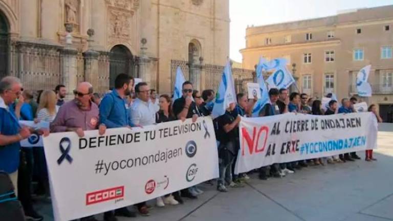 Manifestación para pedir el restablecimiento del servicio de Onda Jaén